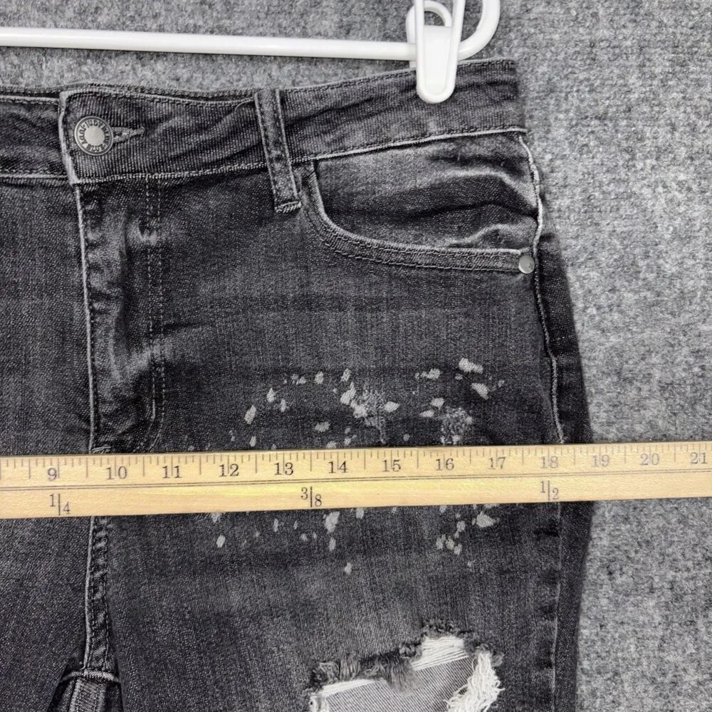 Judy Blue Jeans Womens Size 13 31 black Boyfriend Fit JB8867  Destroyed